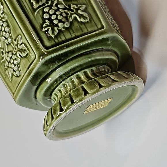 Vintage Ceramic Japan Grapes Leaves Grapevine Indoor Hexagon Pedestal Planter - Picture 7 of 10